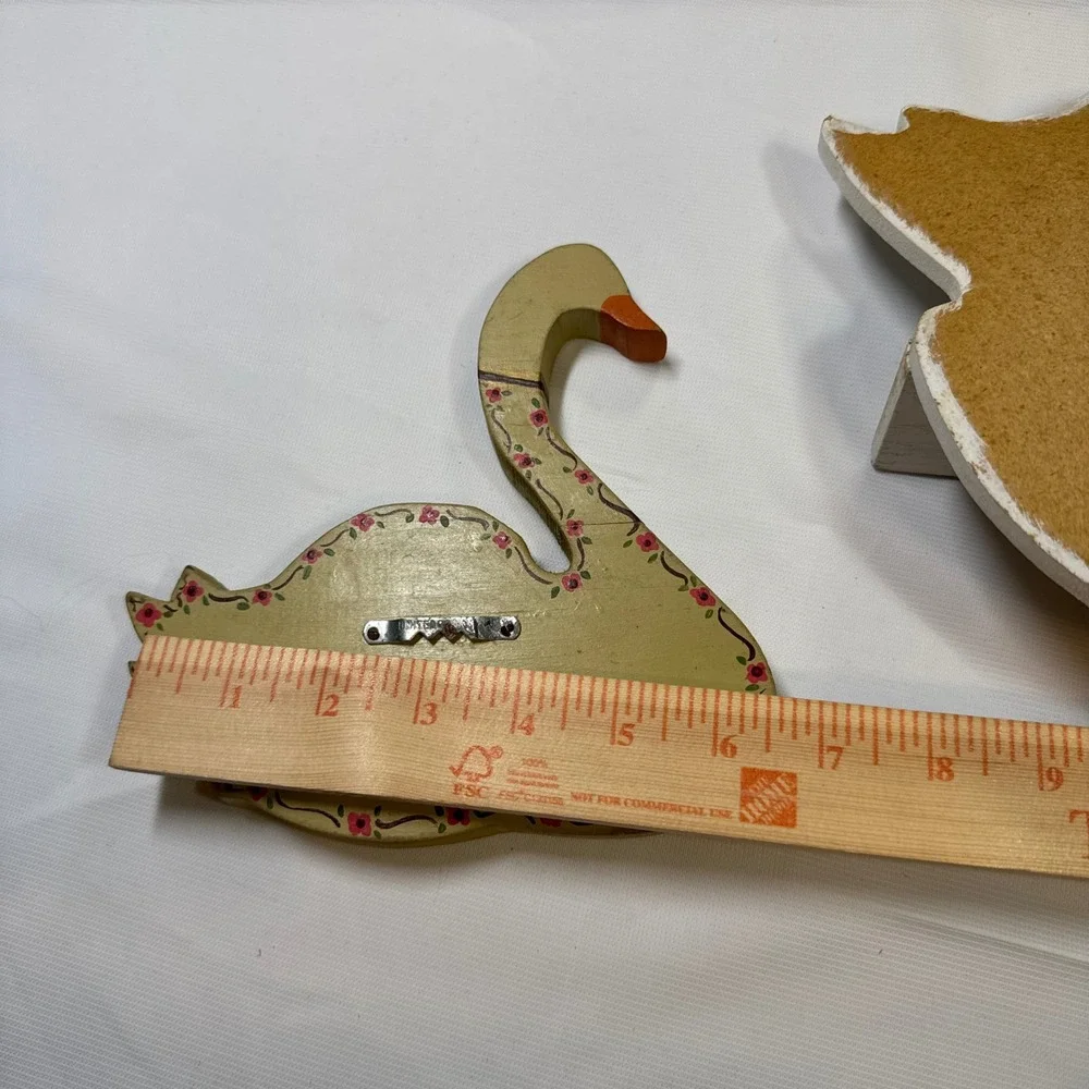 Vintage Cottagecore Country Goose Swan Wall Decor Set‎ Wood Shelf Sitter Farm